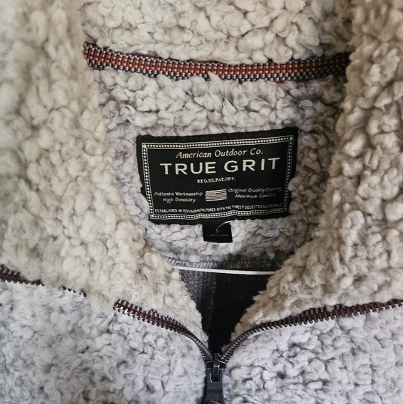 True grit - Picture 2 of 2